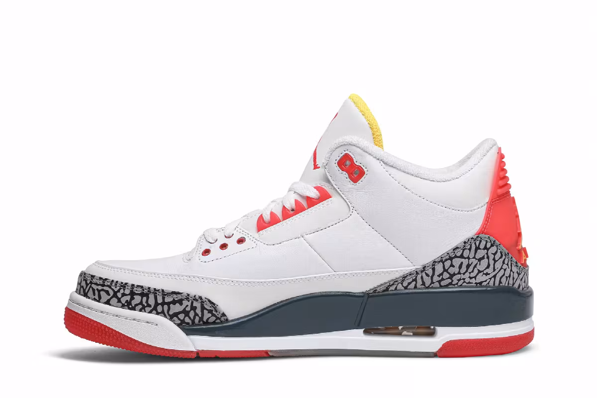 Air Jordan 3 Solefly, view 4