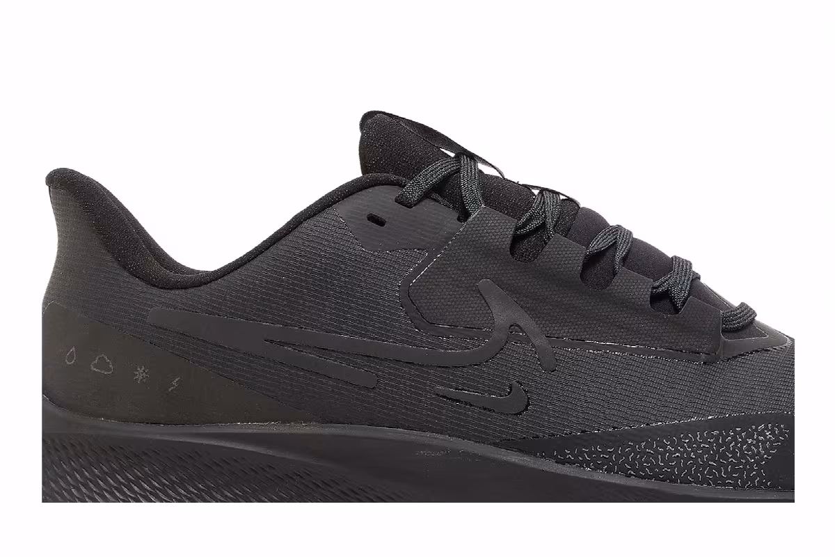 Nike Air Zoom Pegasus 39 Shield Black Off Noir, view 3