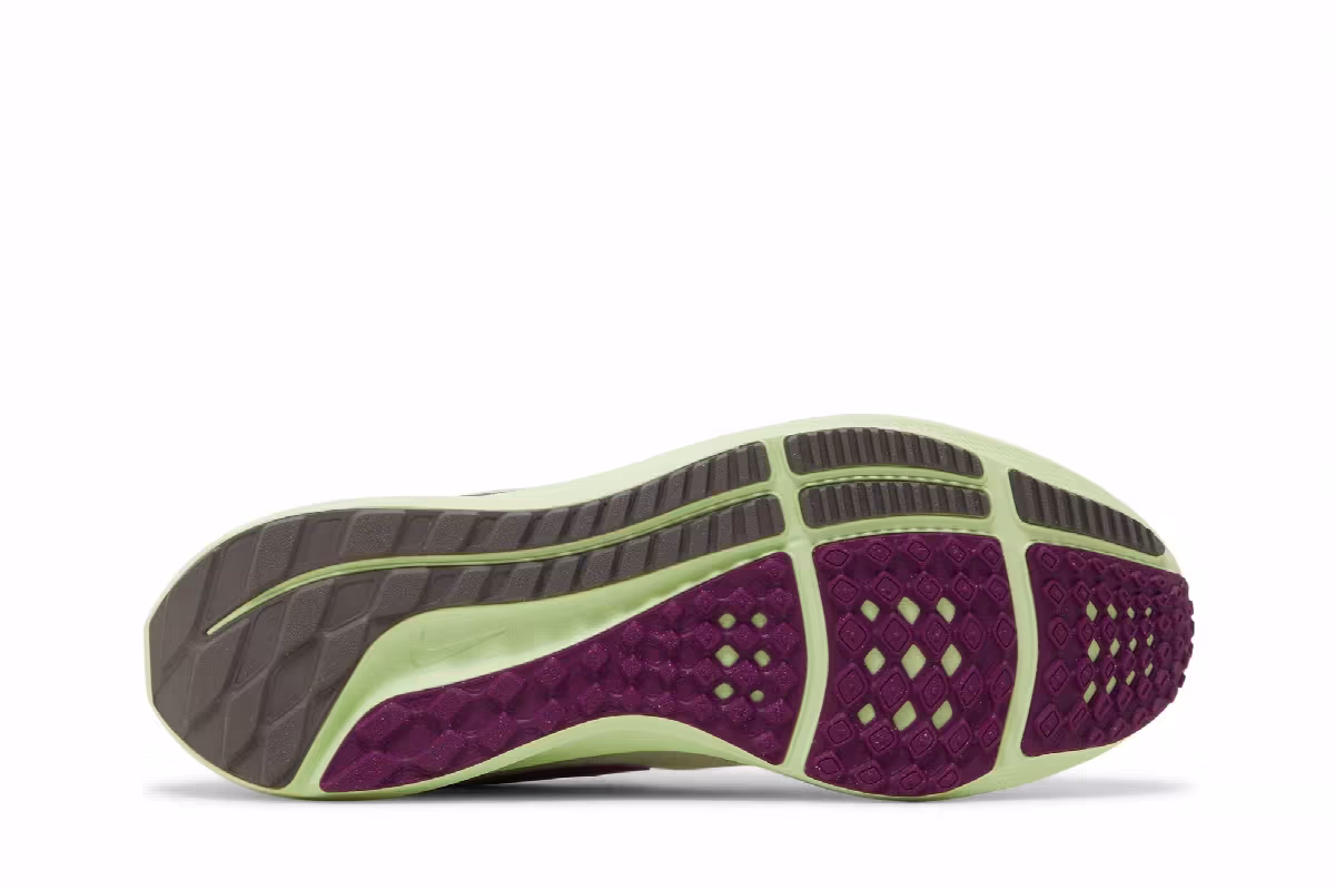 Nike Air Zoom Pegasus 39 Red Plum Volt, view 5