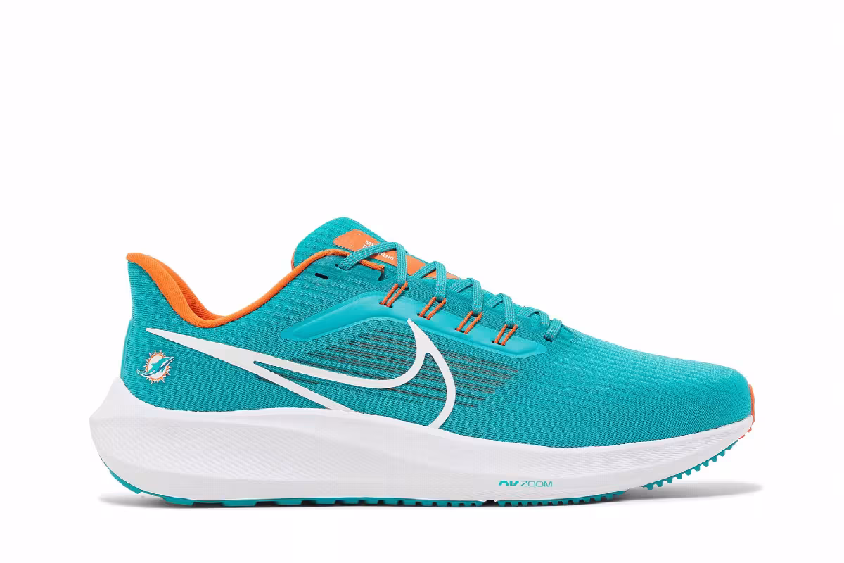 NFL x Nike Air Zoom Pegasus 39 Miami Dolphins, view 2