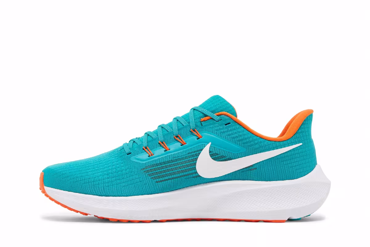 NFL x Nike Air Zoom Pegasus 39 Miami Dolphins, view 4