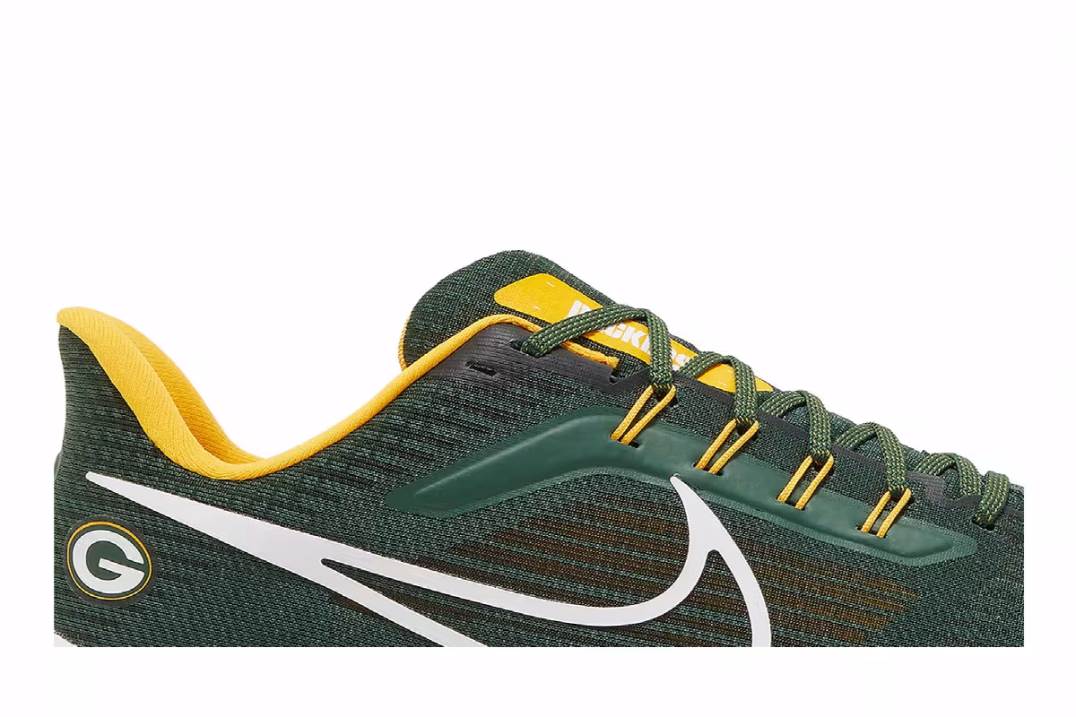 NFL x Nike Air Zoom Pegasus 39 Green Bay Packers, view 3