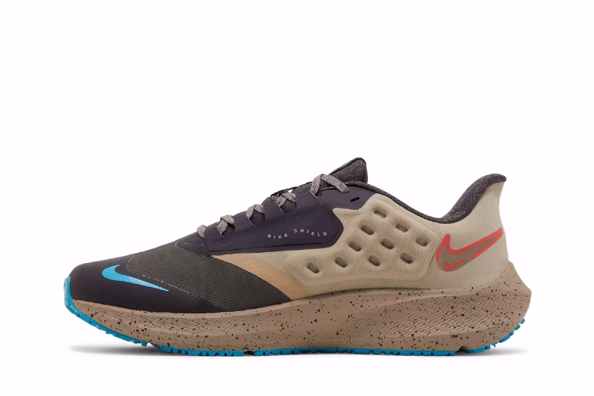 Nike Air Zoom Pegasus 39 Shield Medium Ash Bright Crimson Speckled, view 4