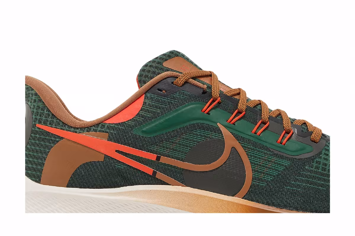 Hola Lou x Nike Air Zoom Pegasus 39 A.I.R., view 3