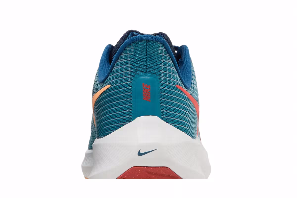 Nike Air Zoom Pegasus 39 Spruce Crimson, view 8