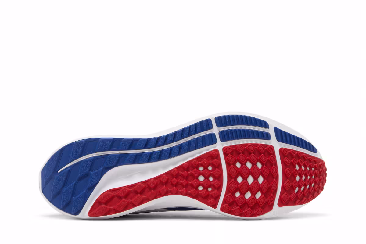 NFL x Nike Air Zoom Pegasus 39 New York Giants, view 5