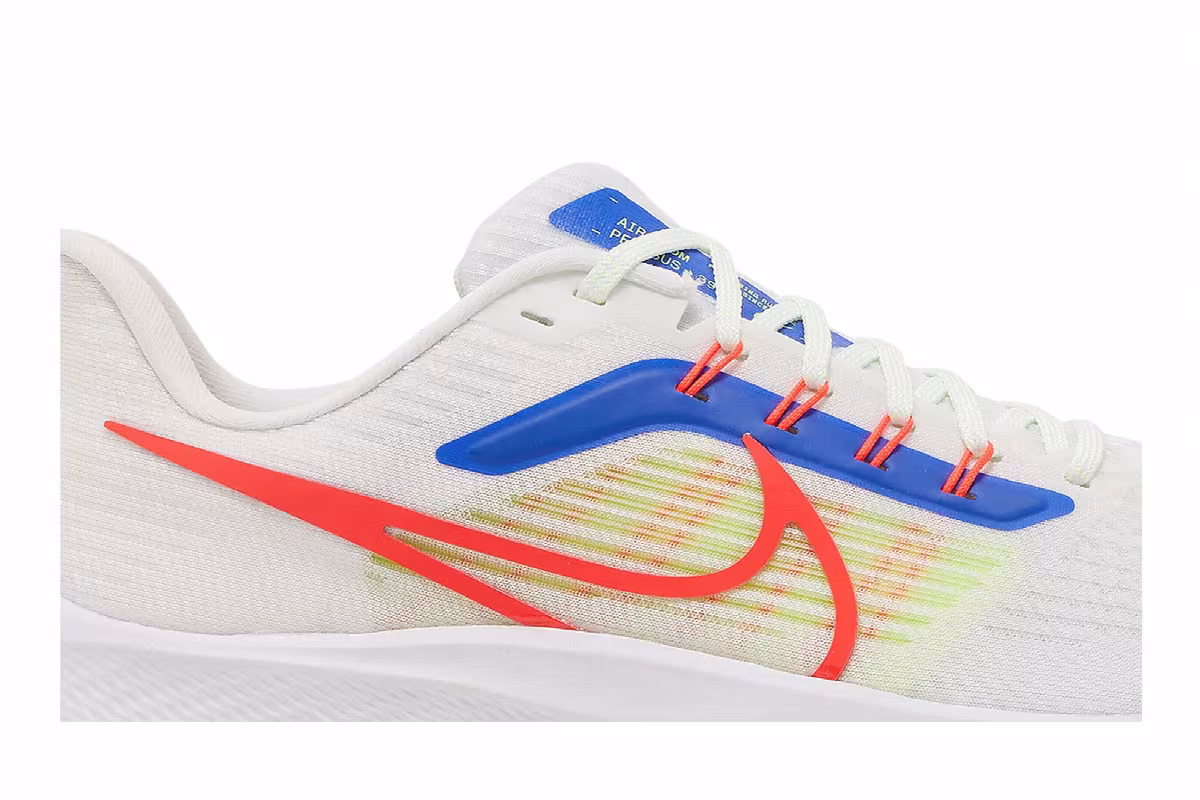 Nike Air Zoom Pegasus 39 White Racer Blue Crimson, view 3