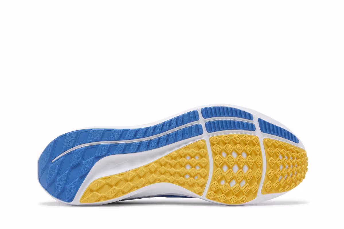 Nike Air Zoom Pegasus 39 UCLA, view 5