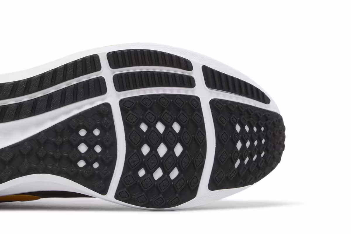 Nike Air Zoom Pegasus 39 Sequoia University Gold, view 6