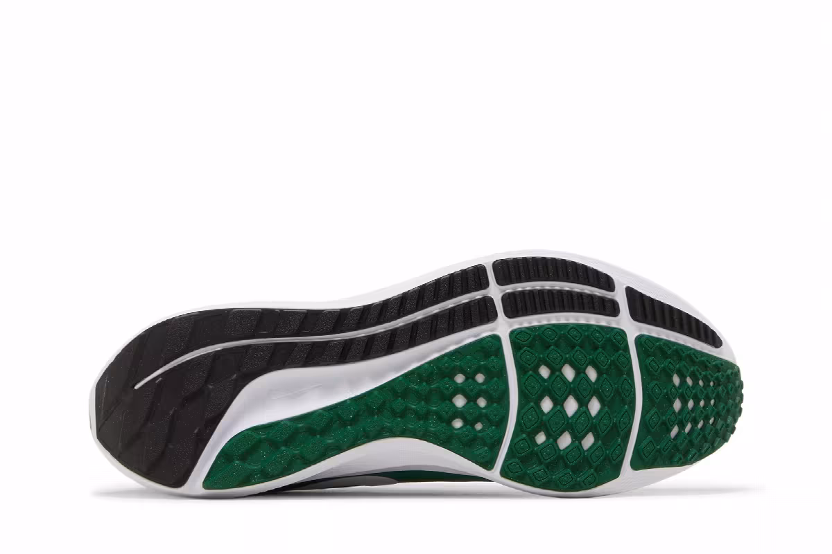 Nike Air Zoom Pegasus 39 Oregon Track Club, view 5