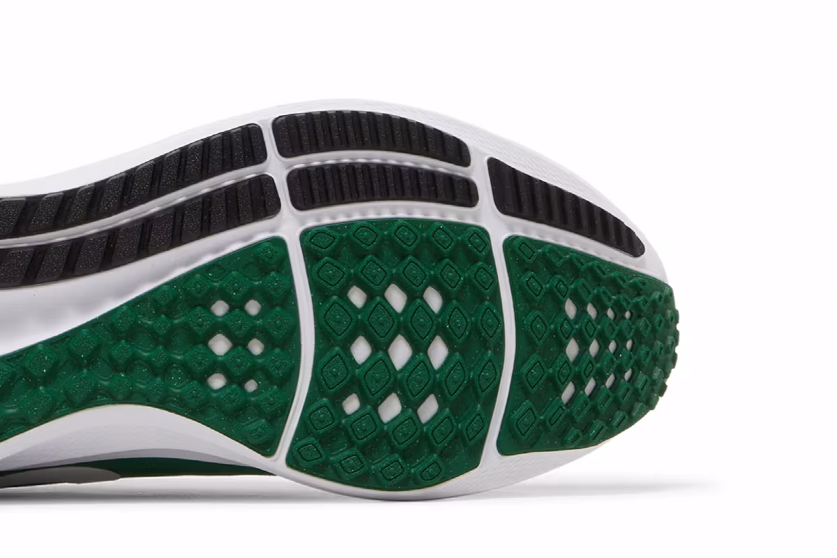 Nike Air Zoom Pegasus 39 Oregon Track Club, view 6