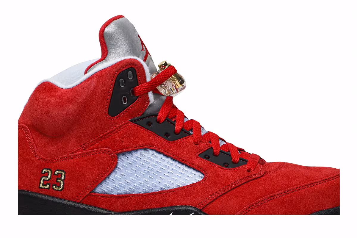 Trophy Room x Air Jordan 5 Friends & Family, view 3