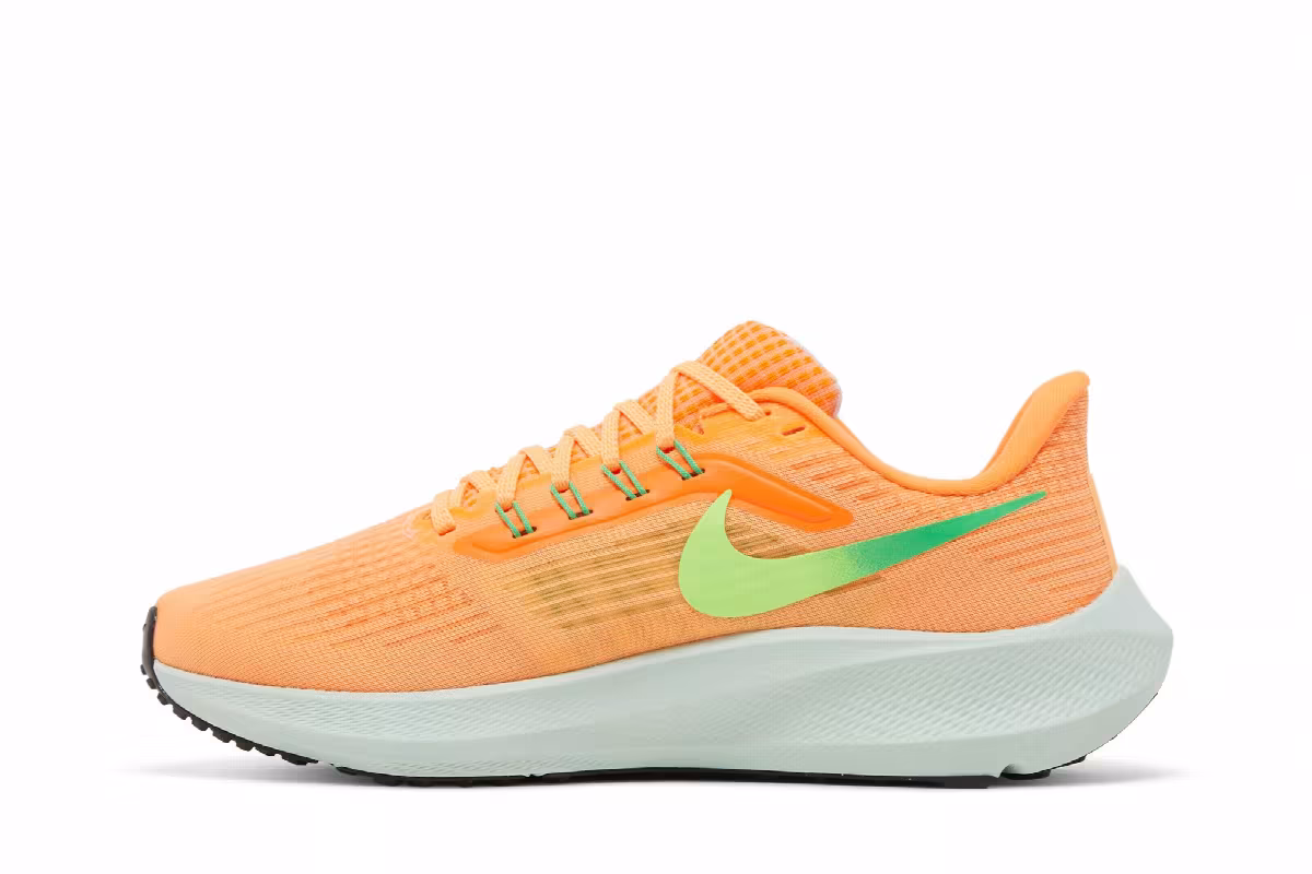Nike Women's Air Zoom Pegasus 39 Peach Cream Ghost Green, view 4
