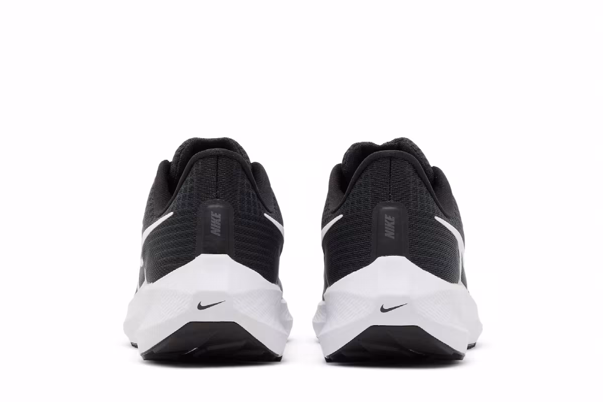 Nike Women's Air Zoom Pegasus 39 Black White, view 7