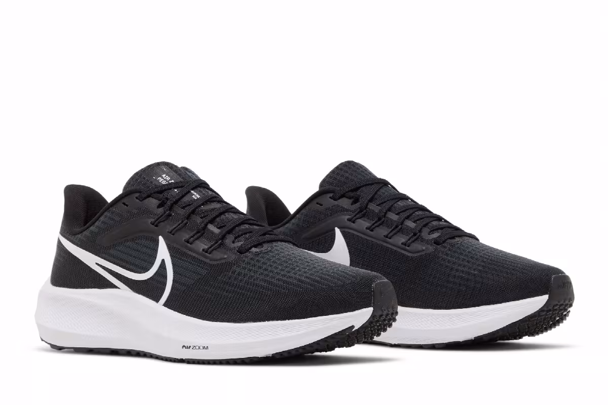 Nike Women's Air Zoom Pegasus 39 Black White, view 9