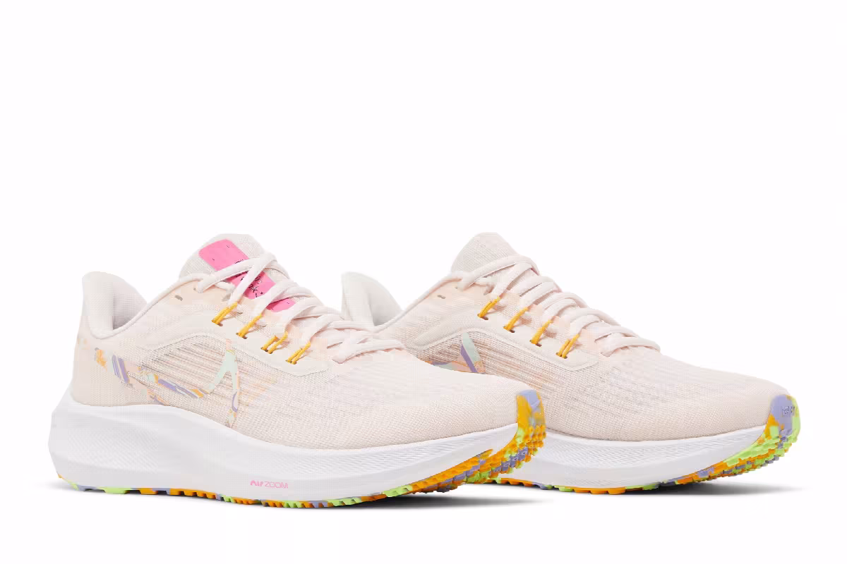 Nike Women's Air Zoom Pegasus 39 Premium Light Soft Pink, view 9