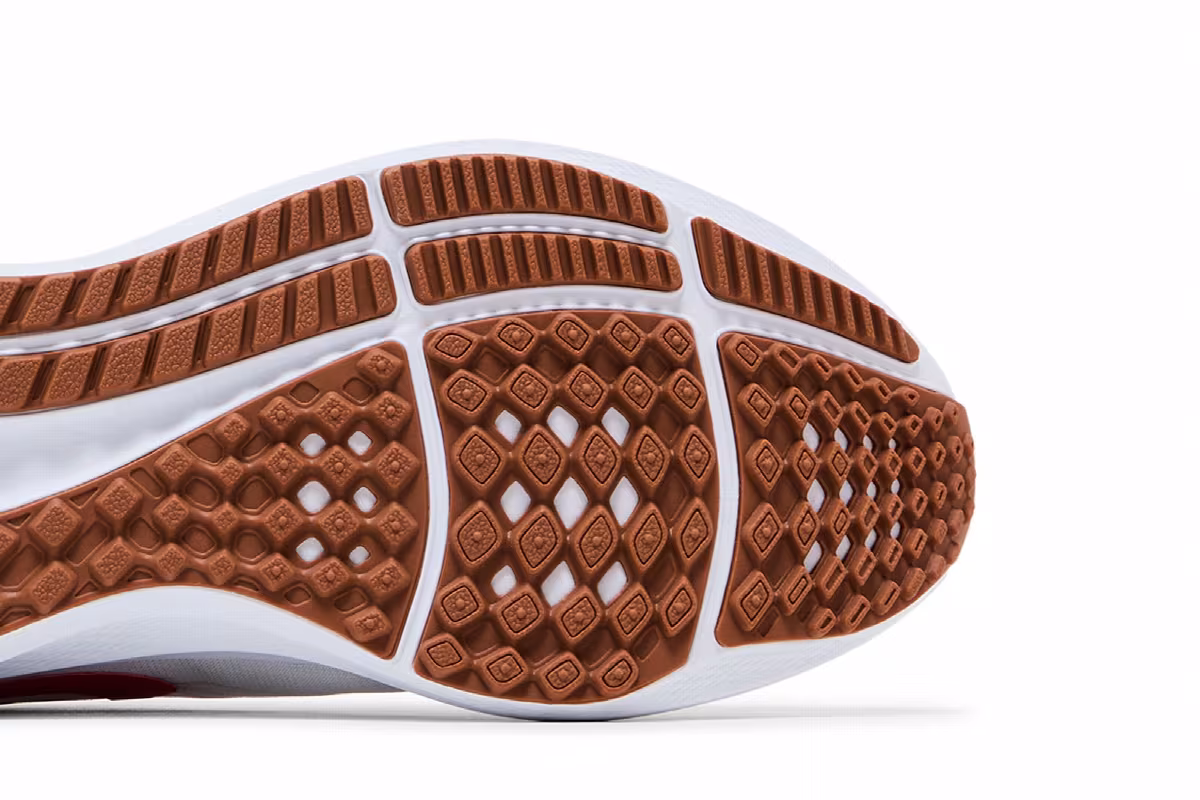 Nike Women's Air Zoom Pegasus 39 White Leopard, view 6