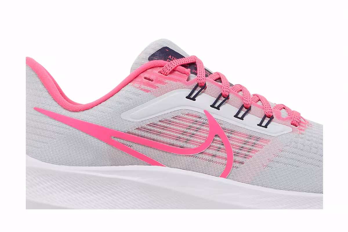 Nike Women's Air Zoom Pegasus 39 Pure Platinum Hyper Pink, view 3