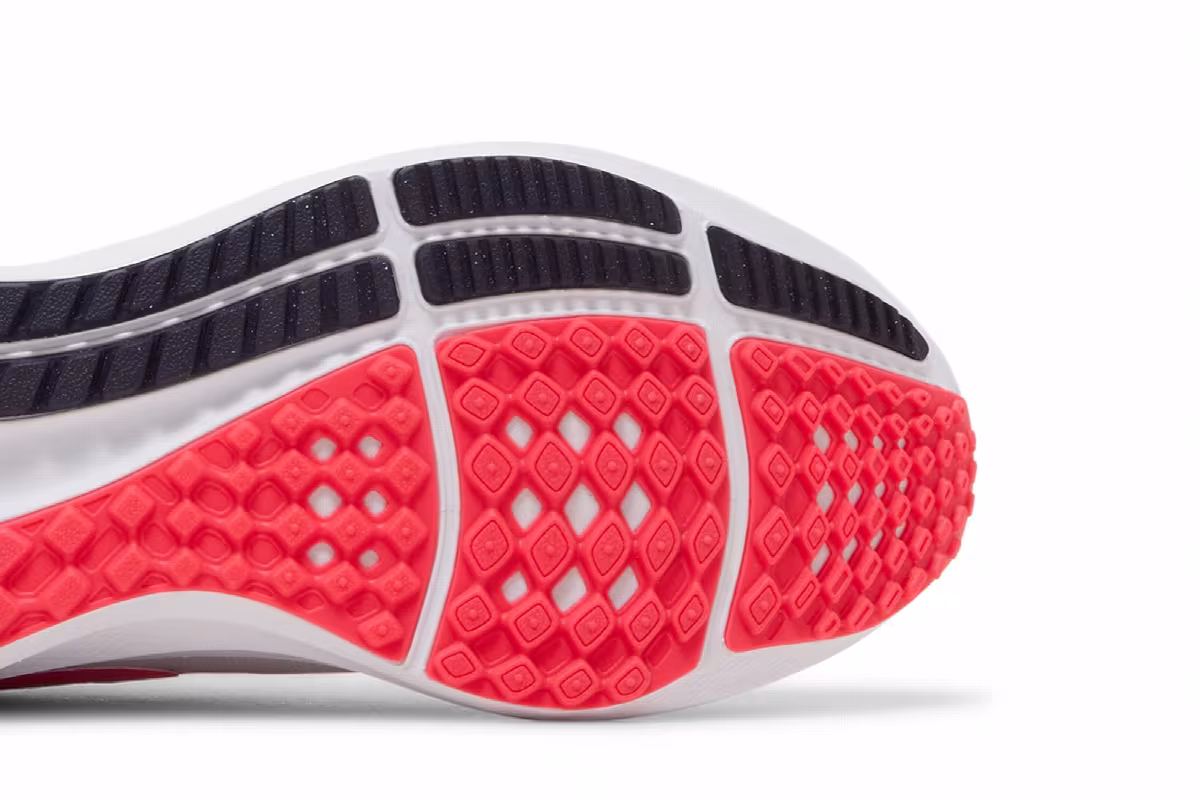 Nike Women's Air Zoom Pegasus 39 Pure Platinum Hyper Pink, view 6
