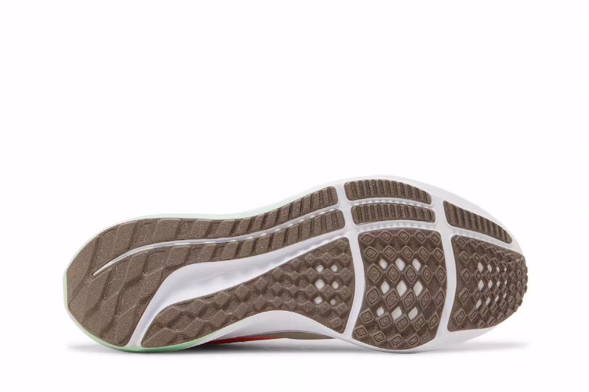 Nike Women's Air Zoom Pegasus 39 Premium Photon Dust Orange Mint, view 5