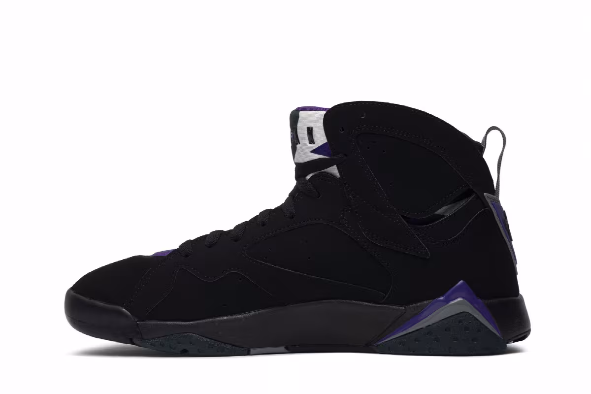Air Jordan 7 Bucks Away, Ray Allen, view 4