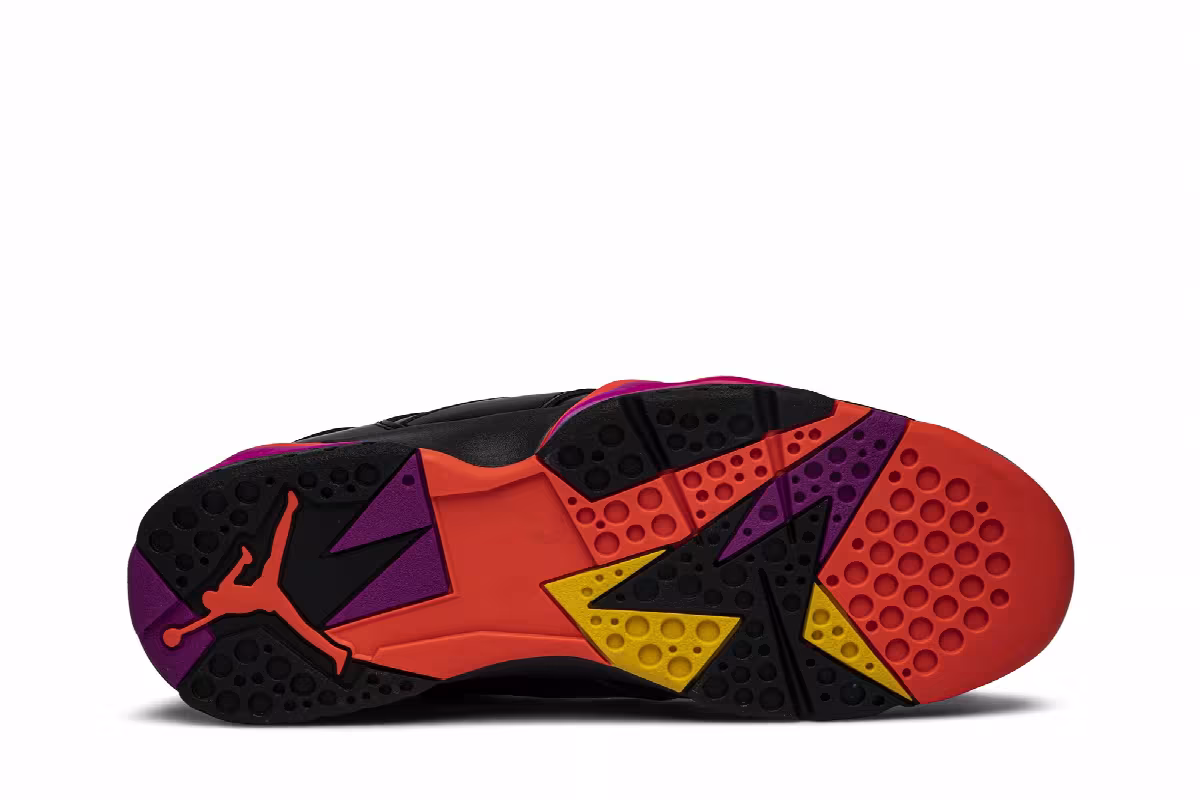 Women's Air Jordan 7 Black Gloss, view 5