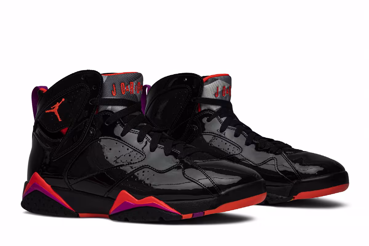 Women's Air Jordan 7 Black Gloss, view 9