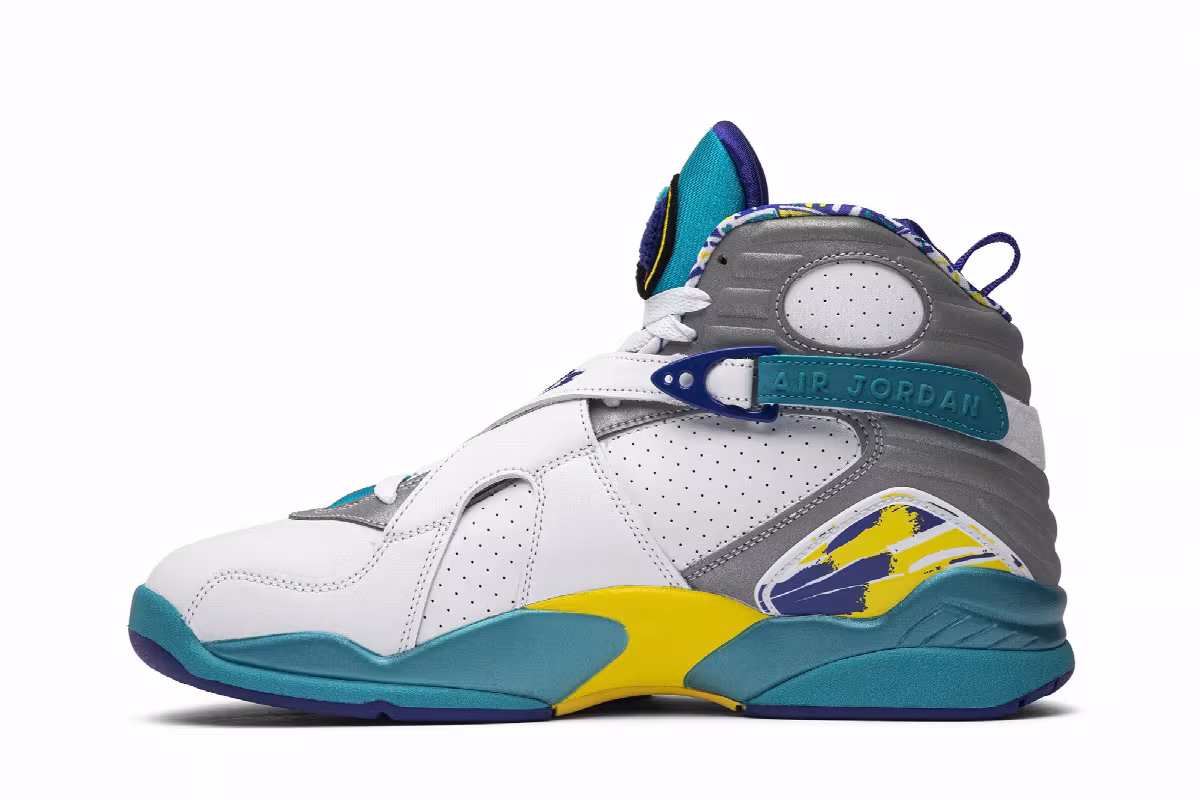 Women's Air Jordan 8 White Aqua, view 4