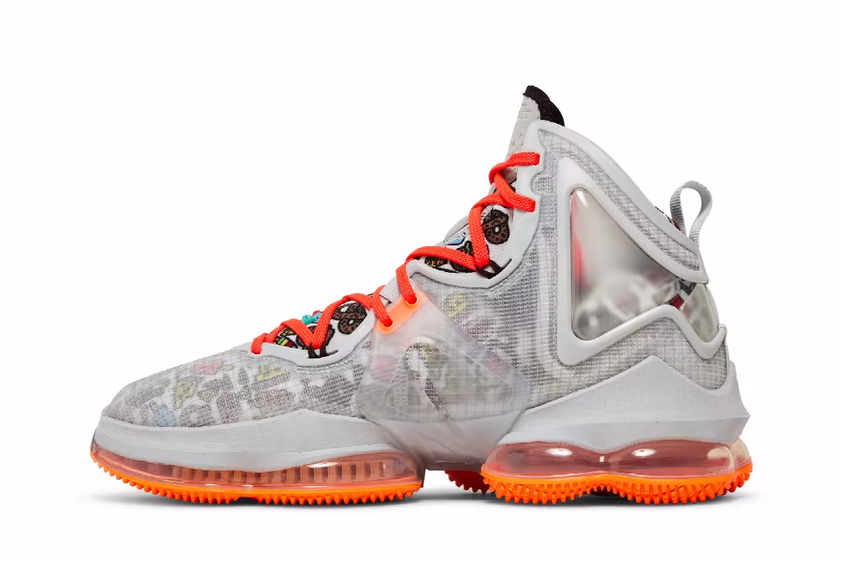 Nike LeBron 19 Fast Food, view 4