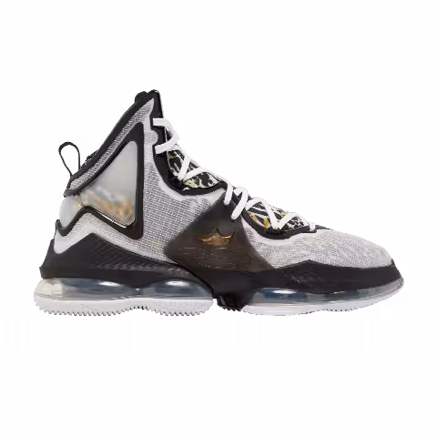 Nike LeBron 19