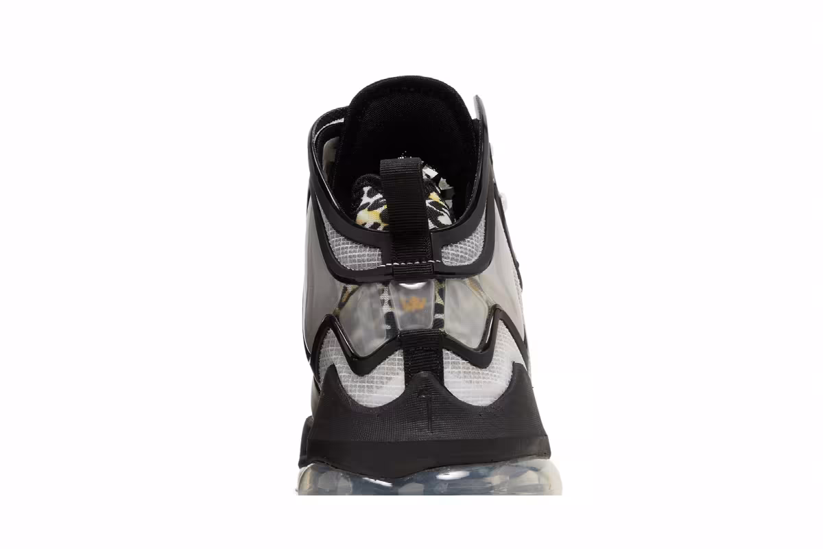 Nike LeBron 19, view 8