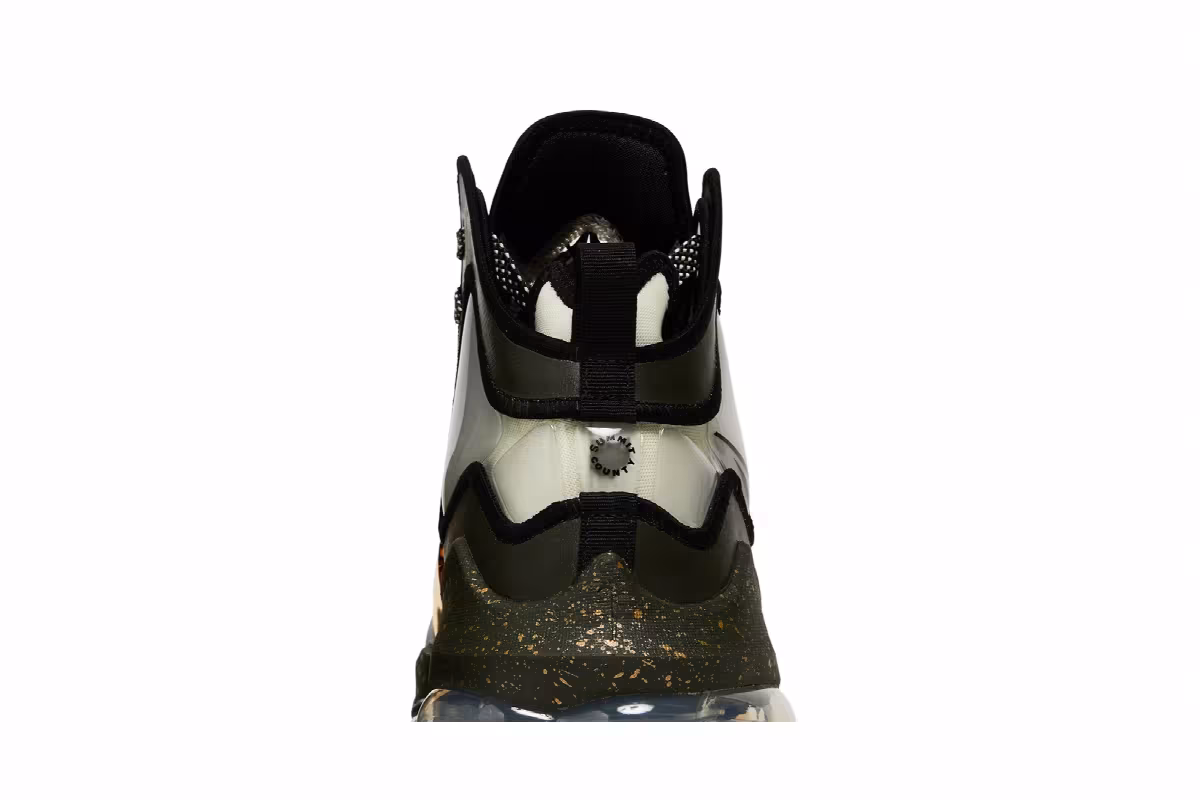 Nike LeBron 19 Chosen 1, view 8