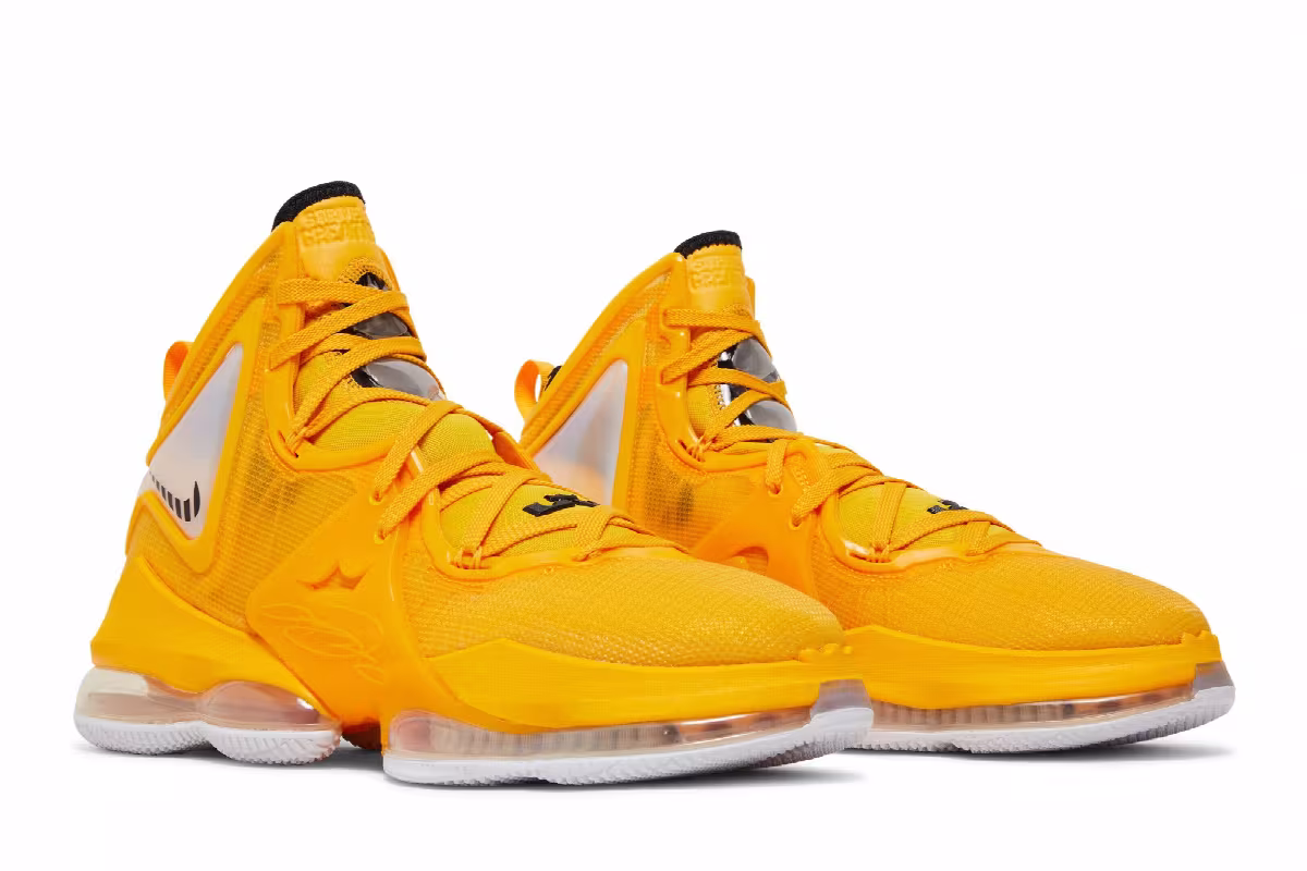 Nike LeBron 19 Hard Hat, view 9