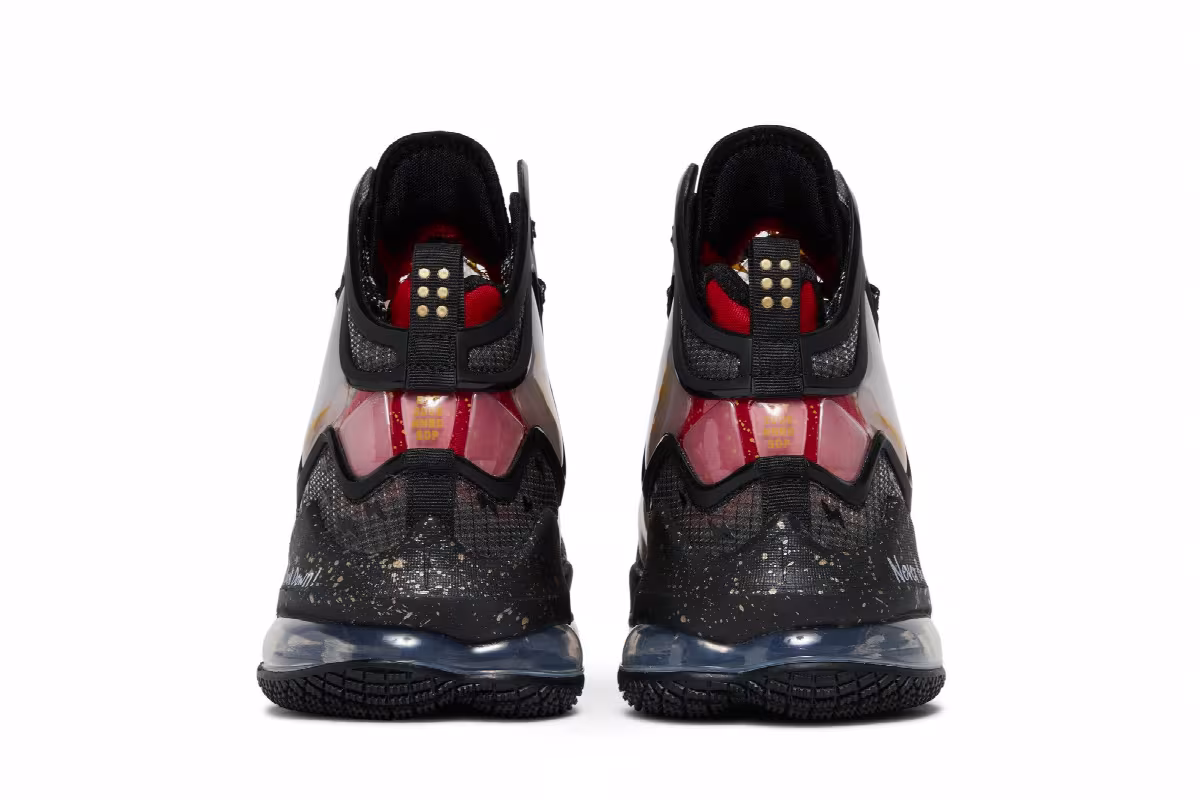 Nike LeBron 19 Doernbecher 2022, view 7