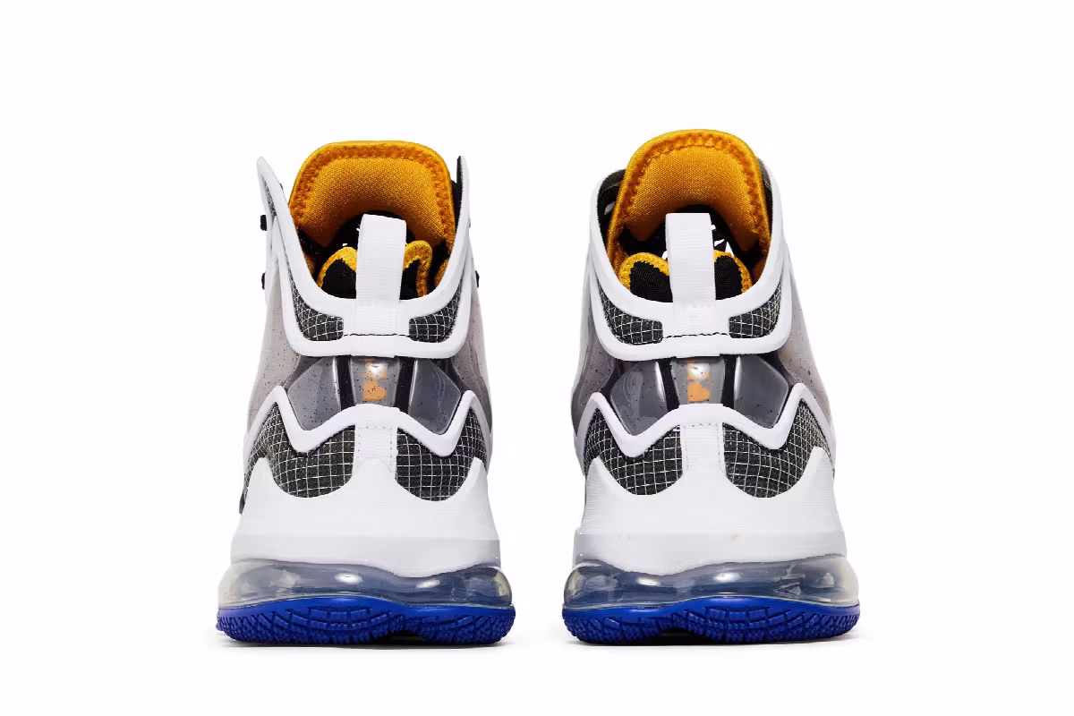 Nike LeBron 19 Graduate, view 7