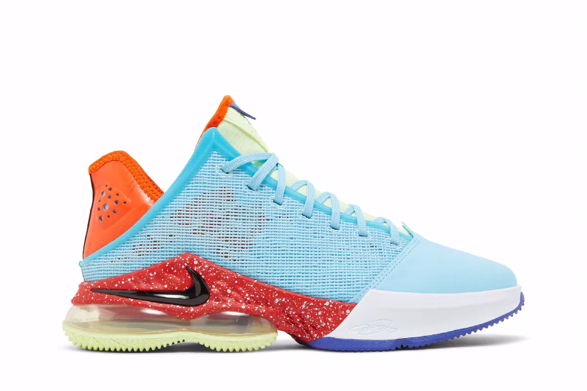 Nike LeBron 19 Low Blue Chill, view 2