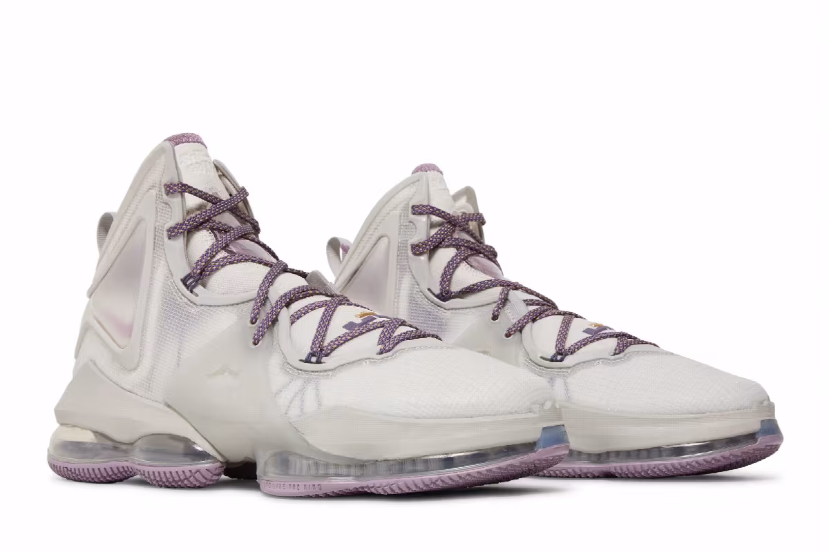 Nike LeBron 19 The Cast, view 9