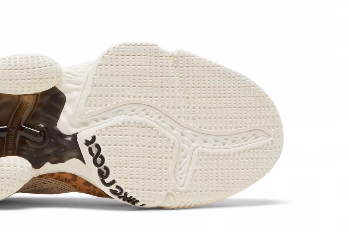 Nike LeBron 19 Low Safari, view 6