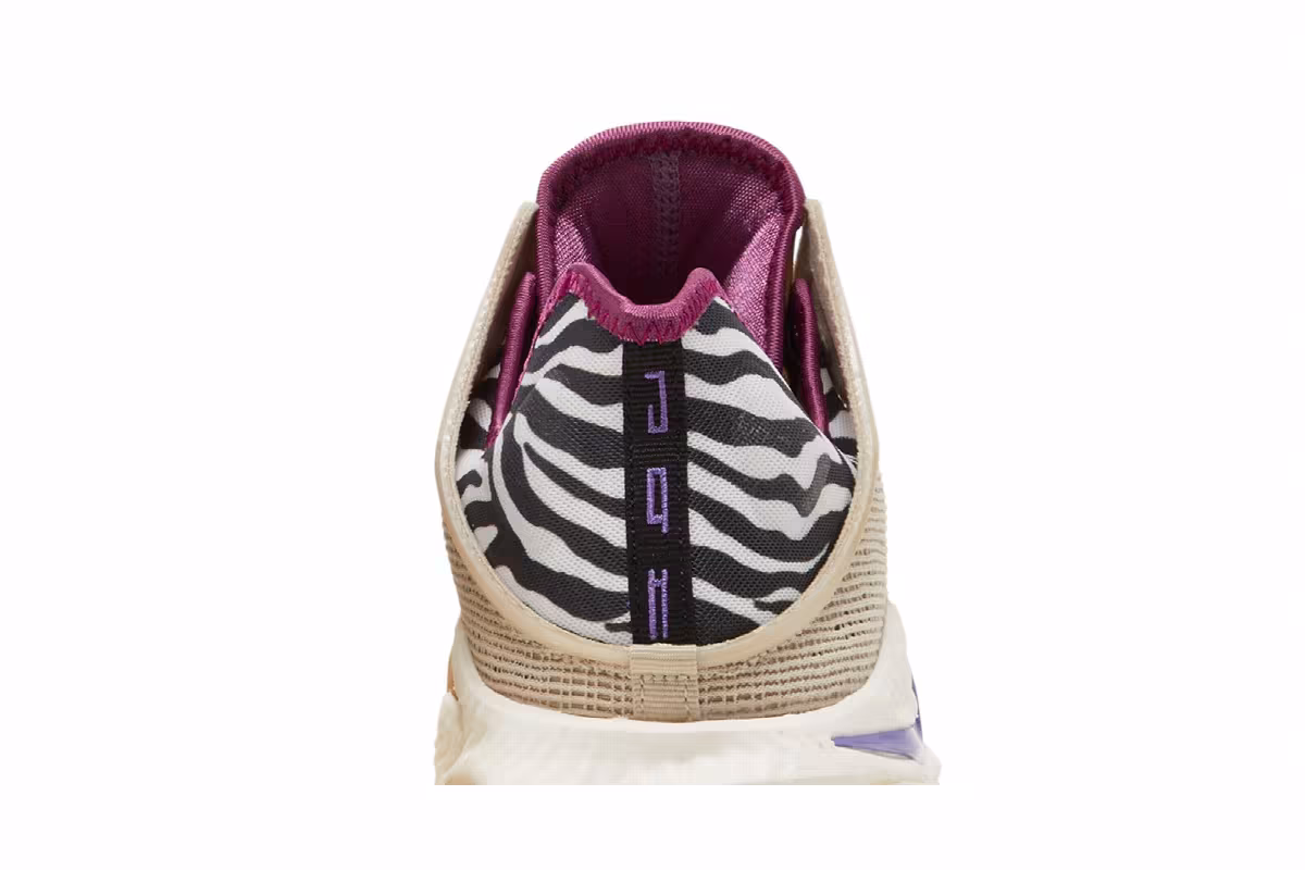 Nike LeBron 19 Low Safari, view 8