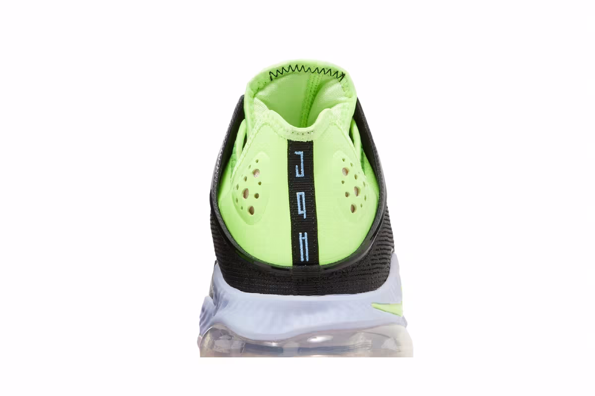 Nike LeBron 19 Low Ghost Green, view 8