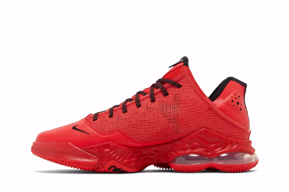 Nike LeBron 19 Low Light Crimson, view 4