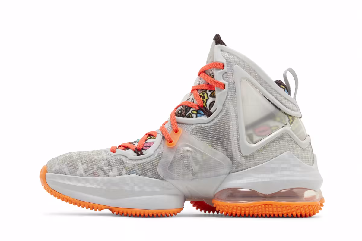 Nike LeBron 19 GS Fast Food, view 4