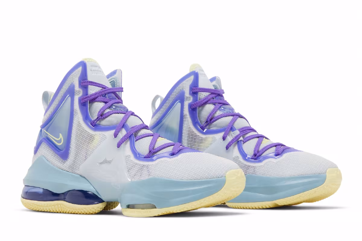 Nike LeBron 19 GS Easter, view 9