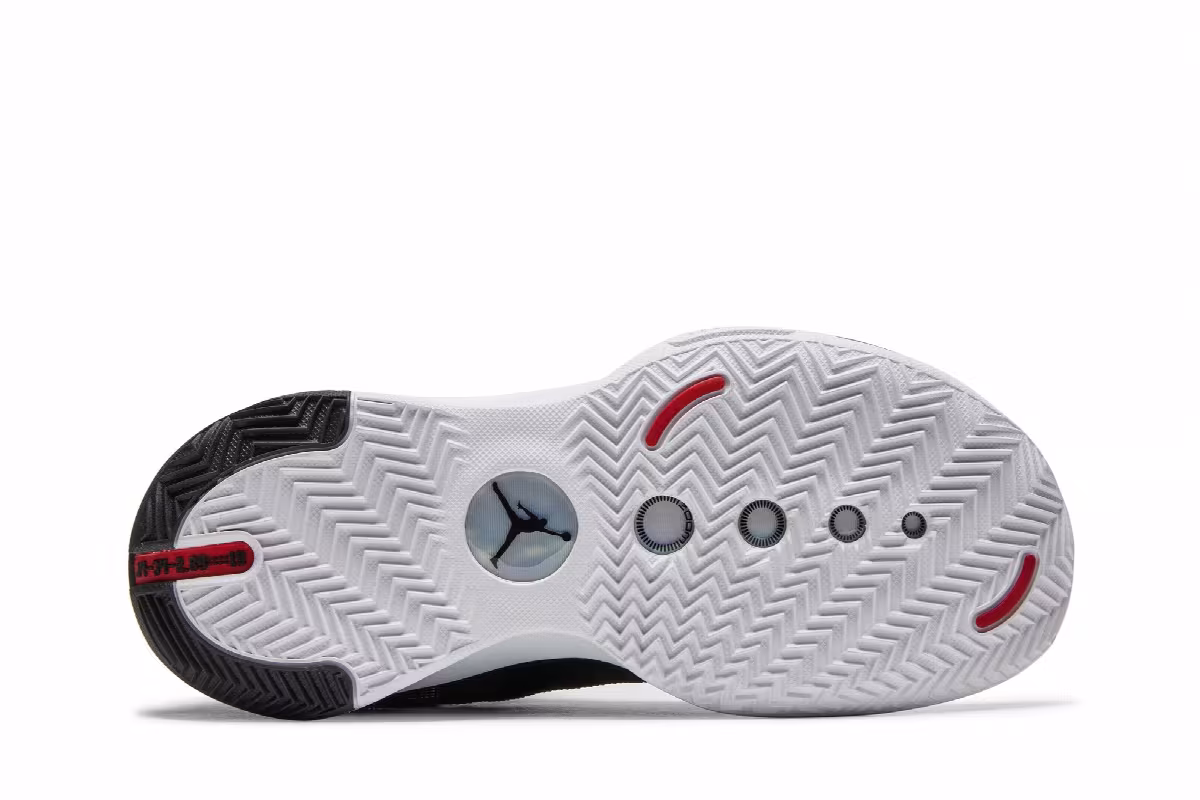 Air Jordan 34 BG Chicago, view 5