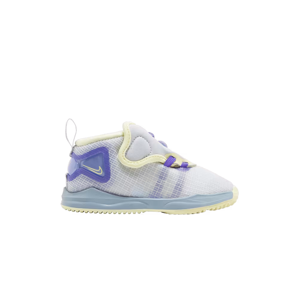 Nike LeBron 19 TD Easter