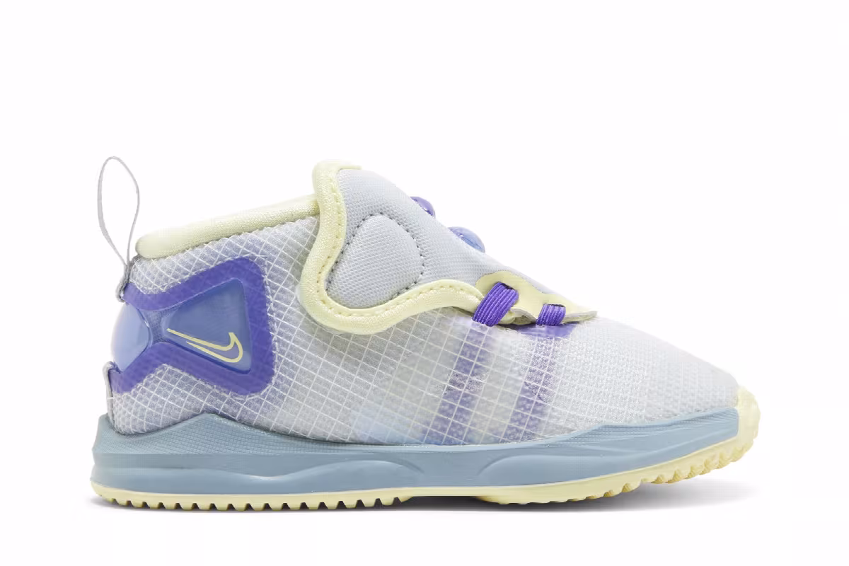 Nike LeBron 19 TD Easter, view 2