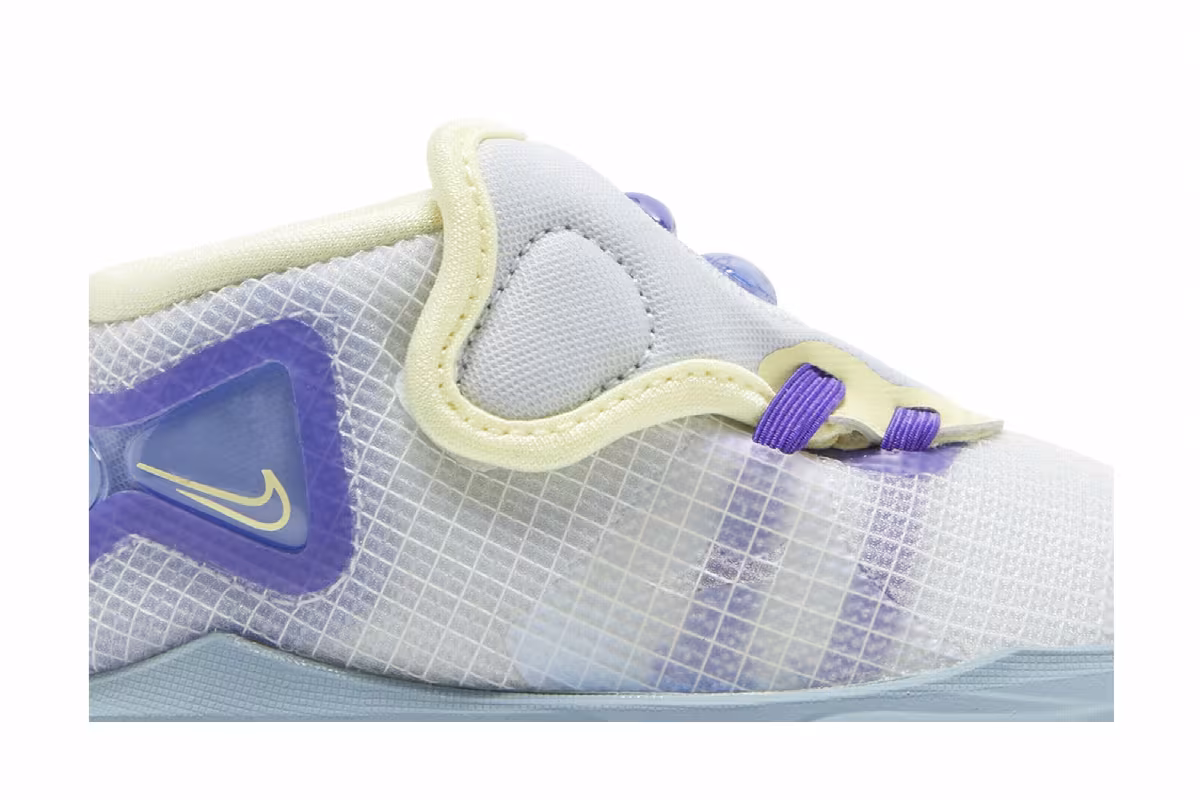 Nike LeBron 19 TD Easter, view 3