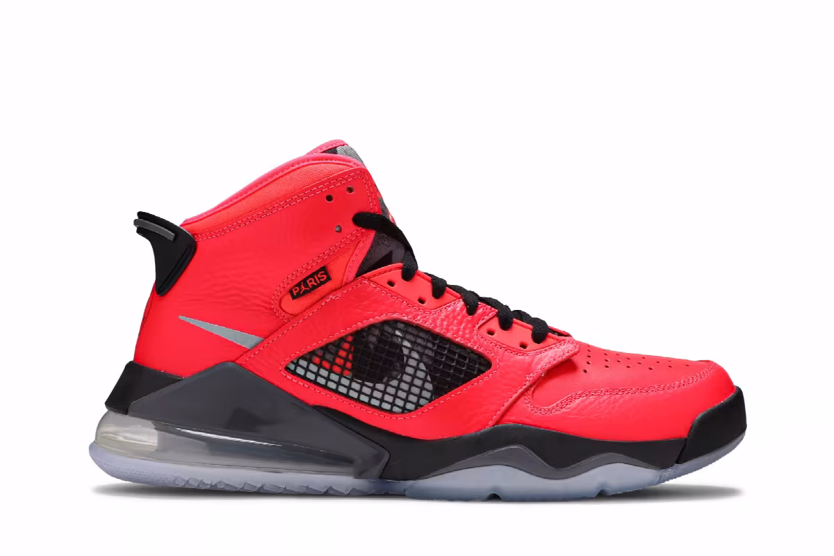 Paris Saint-Germain x Air Jordan Jordan Mars 270 Infrared, view 2