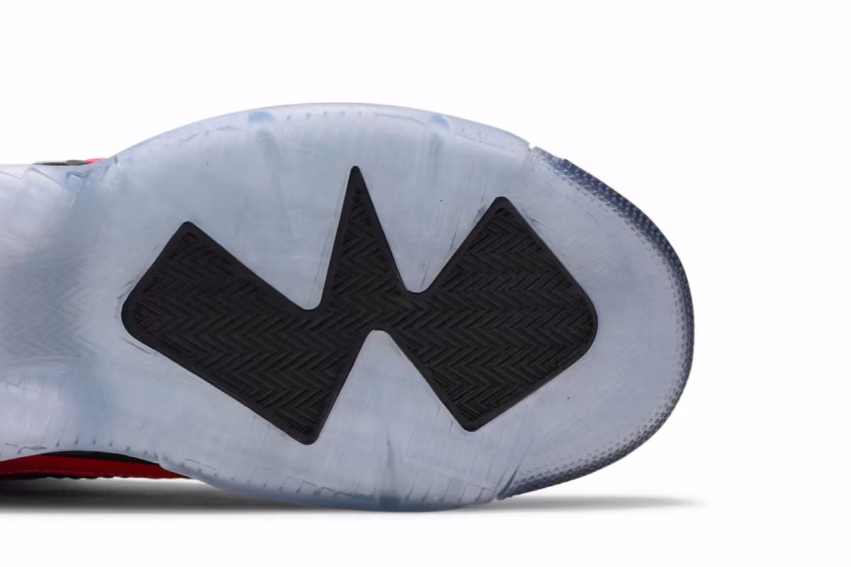 Paris Saint-Germain x Air Jordan Jordan Mars 270 Infrared, view 6