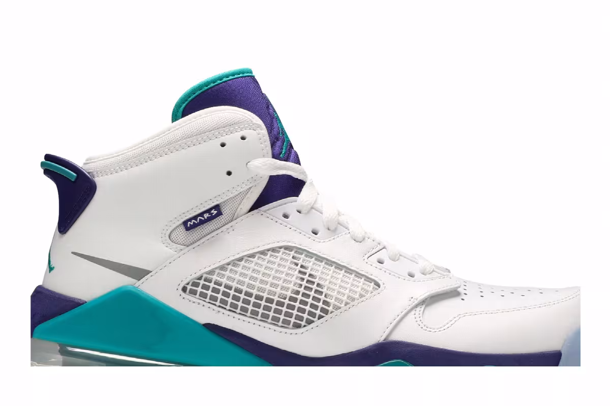 Air Jordan Mars 270 Grape, view 3